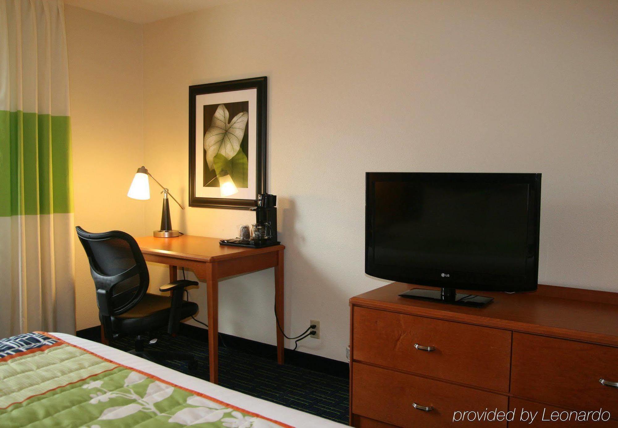 Fairfield Inn & Suites Minneapolis Eden Prairie Room photo